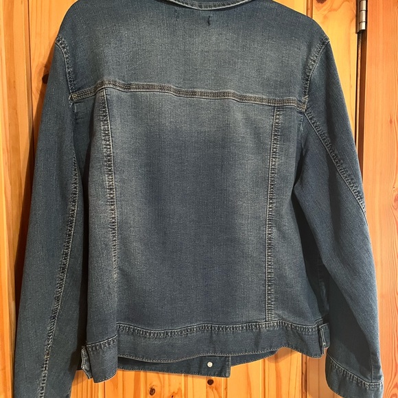 Denim Jeans Jacket - Picture 4 of 5